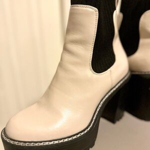 Madden Girl 
Platform Chelsea Boot